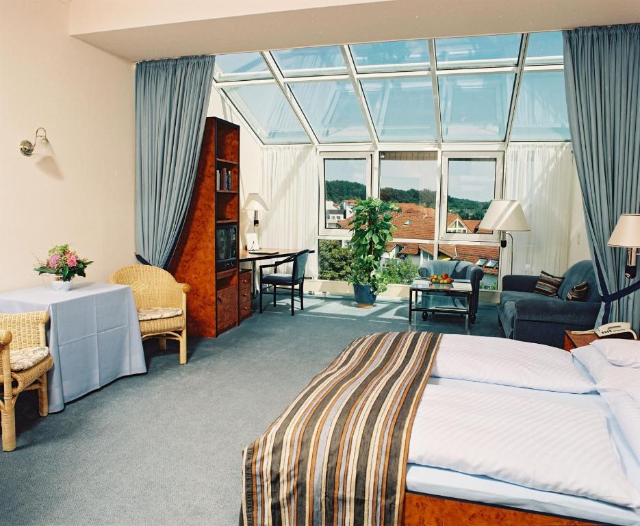 Hotel Arkadia Фридрихсдорф Номер фото